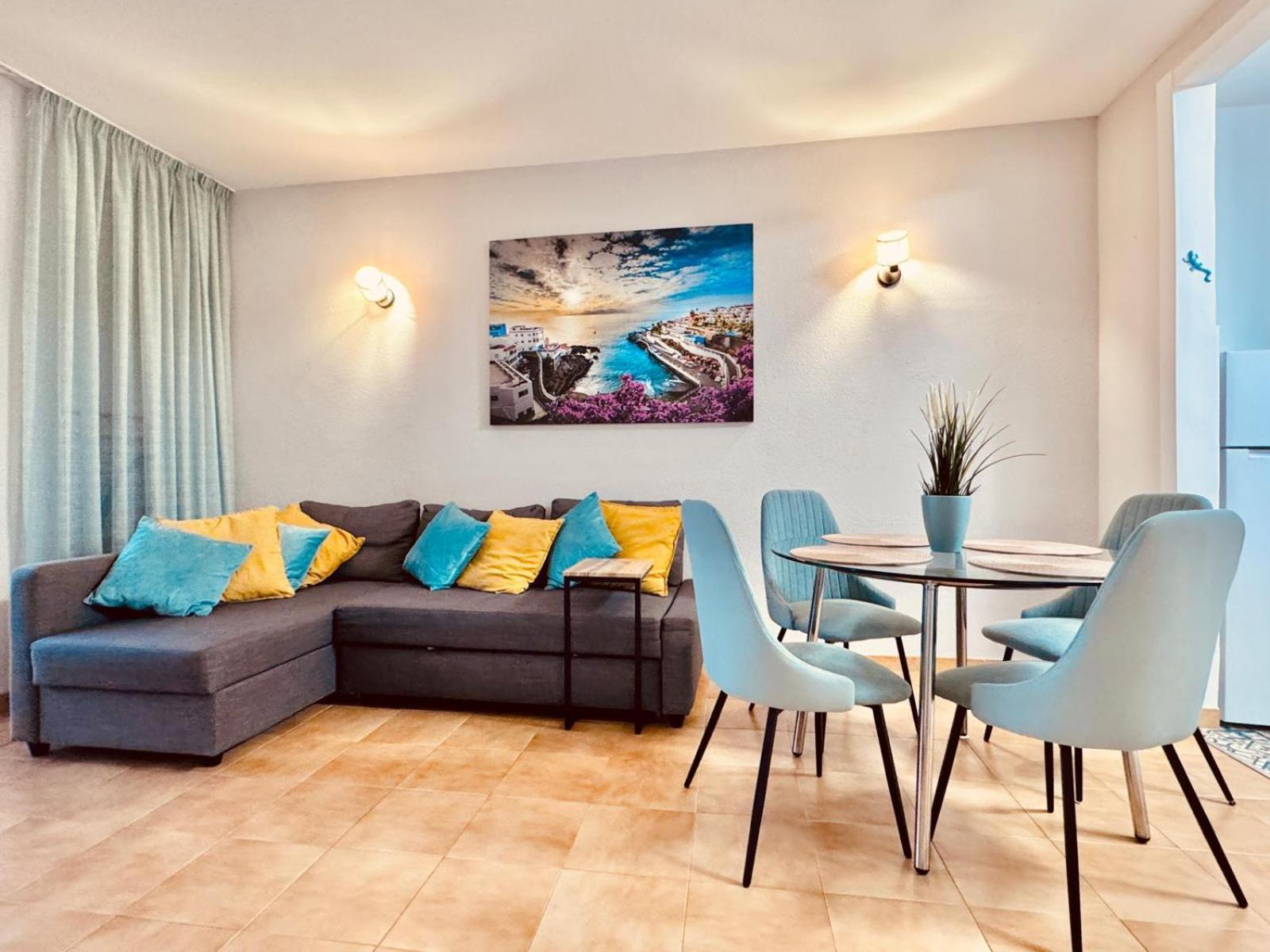 Sunset Apartment *